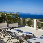 Almyra Ξενοδοχείο