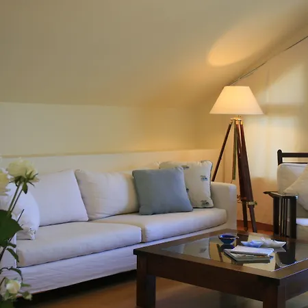 Almyra Otel 4*