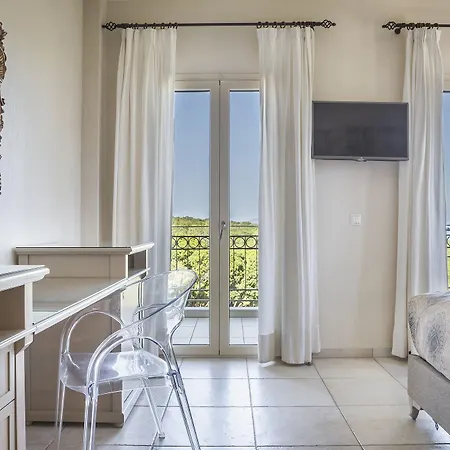 Almyra Hotel 4*