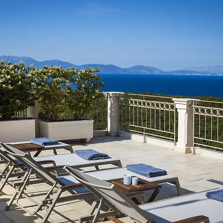 Almyra Hotel