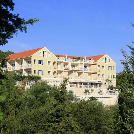 Almyra Hotel