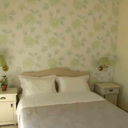 Almyra Hotel 4*